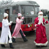 Santa Clauses and Snow Maidens from all over the country came to Minsk on the eve of New Year. [Press for large view]